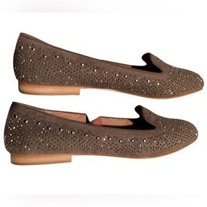 ALDO Women's Taupe Tan Studded Suede Flats Size 9